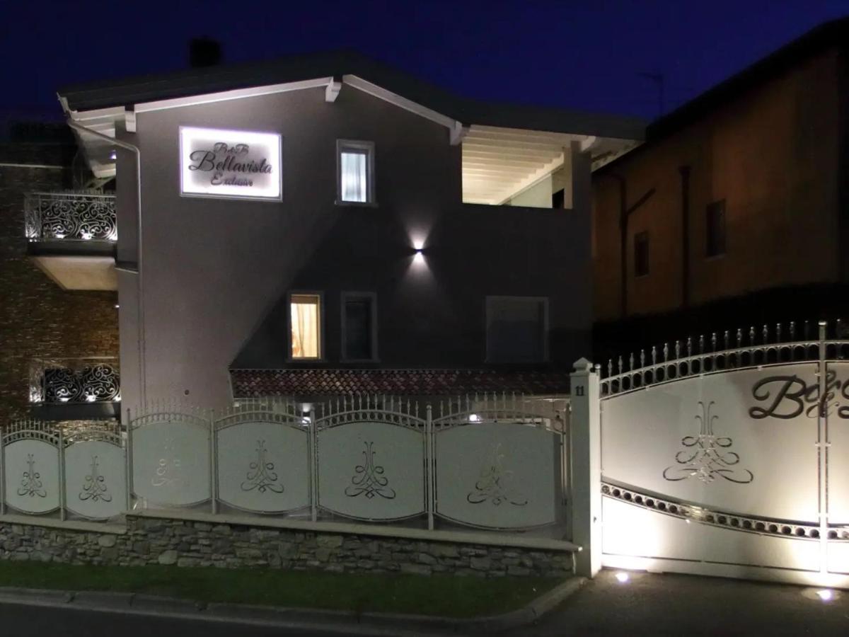 B&B Bellavista Exclusive In Zona Centrale Con Piscina Riscaldata E Jacuzzi Vista Lago Desenzano del Garda Eksteriør bilde